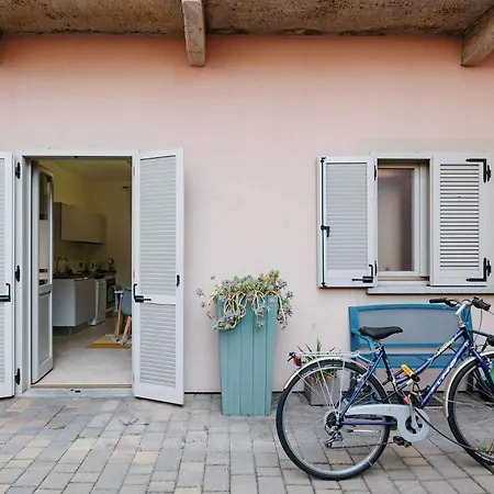 Apartment Casa Dora *